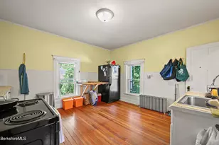 10 Summer St, Adams, MA 01220 - Photo 47