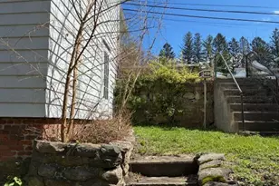 17 High St, West Stockbridge, MA 01266 - Photo 5
