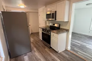 68 1/2 Columbia St, Adams, MA 01220 - Photo 3
