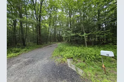 136 Chester Rd, Blandford, MA 01008 - Photo 3