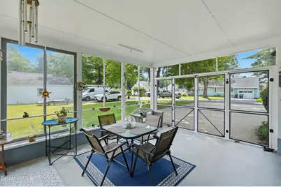 16 Patricia Ave, Pittsfield, MA 01201 - Photo 27