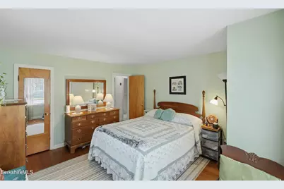 16 Patricia Ave, Pittsfield, MA 01201 - Photo 19