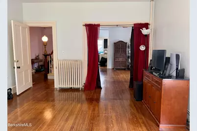 50 Buel St, Pittsfield, MA 01201 - Photo 13