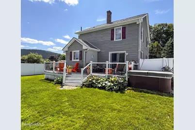 24 Mountain View Ter, Dalton, MA 01226 - Photo 7