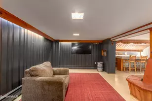 56 Saratoga Dr, Pittsfield, MA 01201 - Photo 27