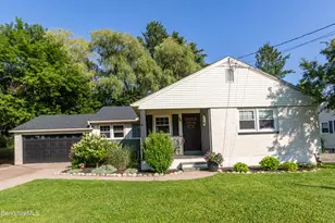 56 Saratoga Dr, Pittsfield, MA 01201 - Photo 1