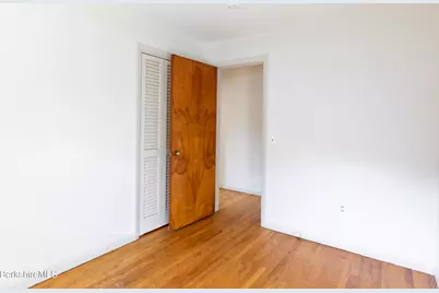 56 Saratoga Dr, Pittsfield, MA 01201 - Photo 17
