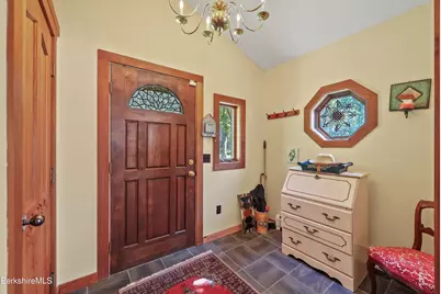 152 Sir Edwards Way, Becket, MA 01223 - Photo 5