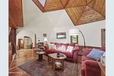 152 Sir Edwards Way, Becket, MA 01223 - Photo 7