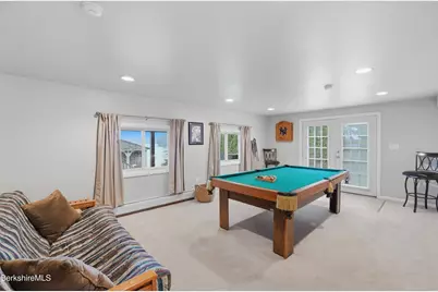 92 Ridge Ave, Pittsfield, MA 01201 - Photo 25