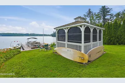 92 Ridge Ave, Pittsfield, MA 01201 - Photo 37