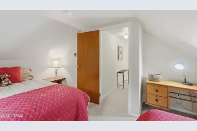 92 Ridge Ave, Pittsfield, MA 01201 - Photo 25