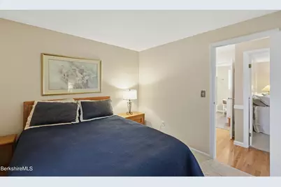92 Ridge Ave, Pittsfield, MA 01201 - Photo 15