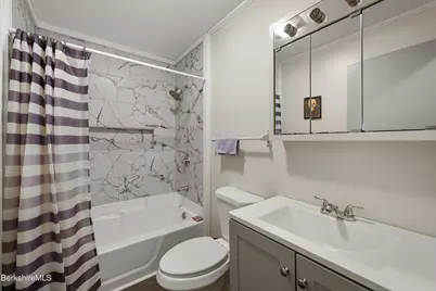 732 Main St, Becket, MA 01223 - Photo 19