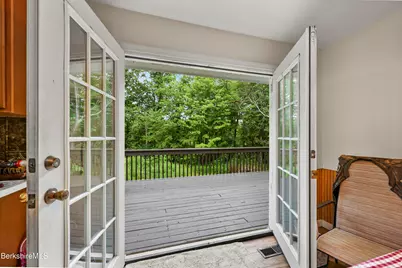 732 Main St, Becket, MA 01223 - Photo 15