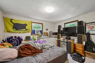 732 Main St, Becket, MA 01223 - Photo 27