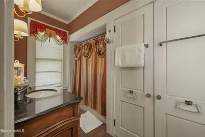 497 Holmes Rd, Pittsfield, MA 01201 - Photo 33