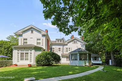 497 Holmes Rd, Pittsfield, MA 01201 - Photo 53
