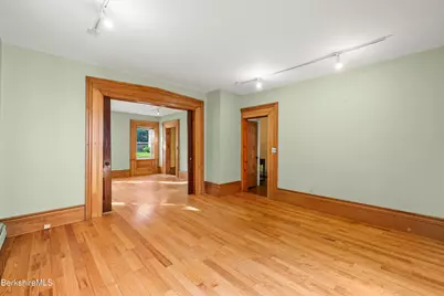 10 Summer St, Adams, MA 01220 - Photo 15