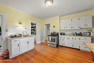10 Summer St, Adams, MA 01220 - Photo 49