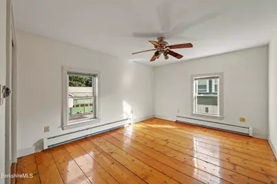 10 Summer St, Adams, MA 01220 - Photo 41