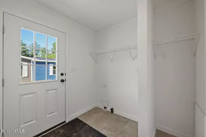 395 Cheshire Rd #121, Pittsfield, MA 01201 - Photo 5