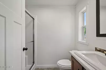 395 Cheshire Rd #121, Pittsfield, MA 01201 - Photo 9