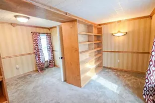 4 Albert St, Adams, MA 01220 - Photo 17