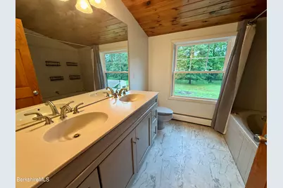 747 Pecks Rd, Pittsfield, MA 01201 - Photo 25
