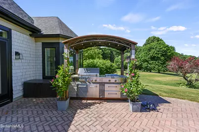 18 North St, Blandford, MA 01008 - Photo 35