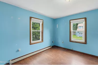 78 Ontario St, Pittsfield, MA 01201 - Photo 17