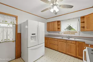 78 Ontario St, Pittsfield, MA 01201 - Photo 9