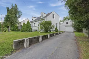 78 Ontario St, Pittsfield, MA 01201 - Photo 3