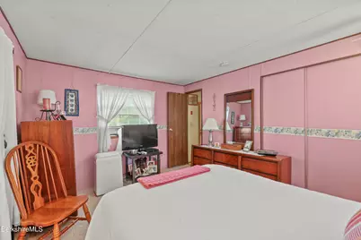 1 Lakewood Cir, Pittsfield, MA 01201 - Photo 17