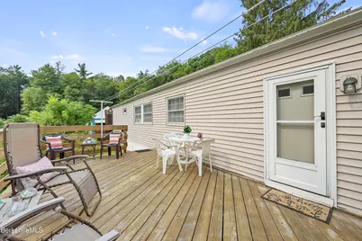 1 Lakewood Cir, Pittsfield, MA 01201 - Photo 25