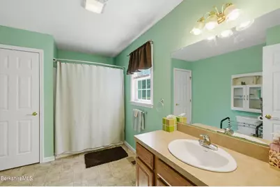 70 Franklin St, Dalton, MA 01226 - Photo 25