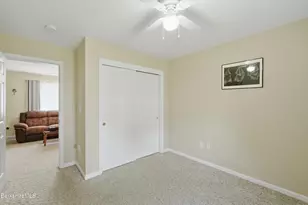 70 Franklin St, Dalton, MA 01226 - Photo 29