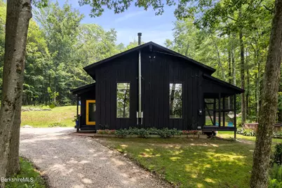 17 S Sandisfield Rd, Sandisfield, MA 01255 - Photo 3