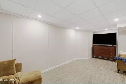147 Patricia Ave, Dalton, MA 01226 - Photo 43