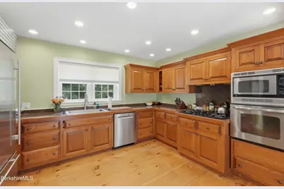 147 Patricia Ave, Dalton, MA 01226 - Photo 21