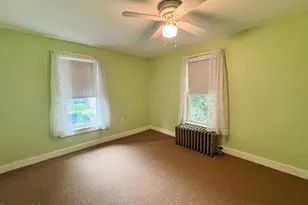 29 Nelson St, North Adams, MA 01247 - Photo 11