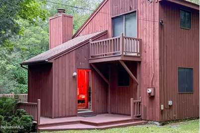 12 Bayberry Dr, Becket, MA 01223 - Photo 11
