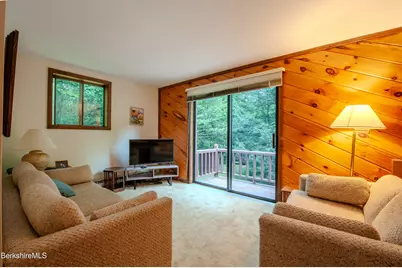 12 Bayberry Dr, Becket, MA 01223 - Photo 25