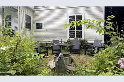 81 Cherry St, North Adams, MA 01247 - Photo 31