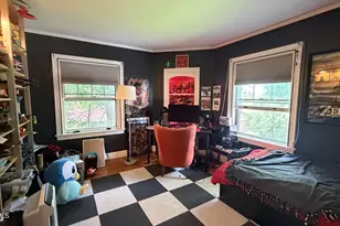 81 Cherry St, North Adams, MA 01247 - Photo 21