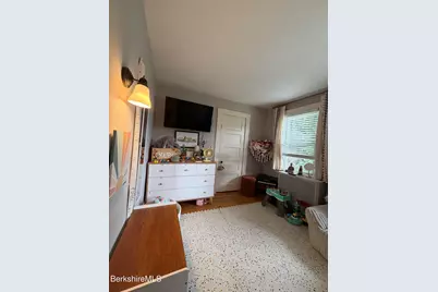98 Bryan St, Pittsfield, MA 01201 - Photo 17
