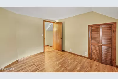 530 Church St, North Adams, MA 01247 - Photo 23