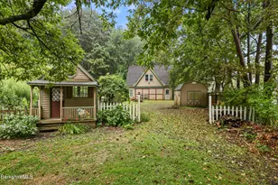 530 Church St, North Adams, MA 01247 - Photo 25