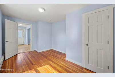 16 South Atlantic Ave, Pittsfield, MA 01201 - Photo 15