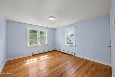 16 South Atlantic Ave, Pittsfield, MA 01201 - Photo 17